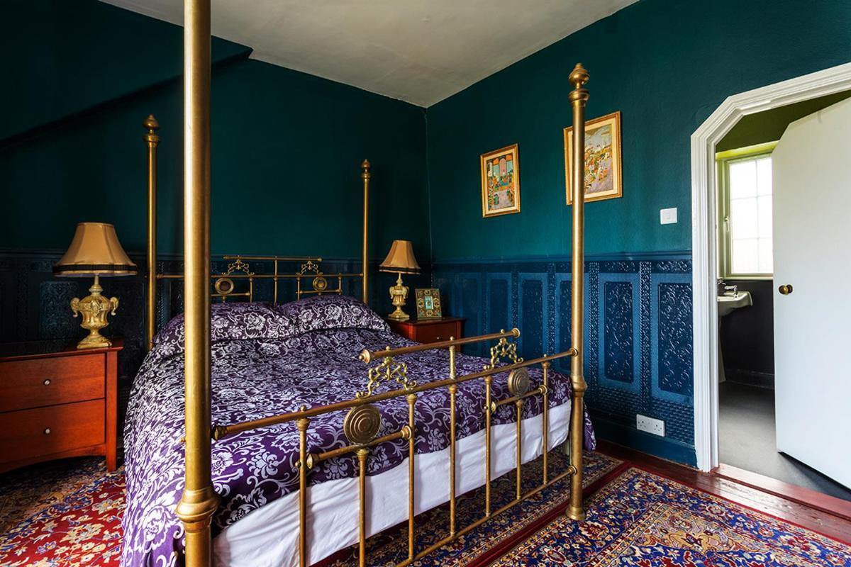 The Bear Bread Bakery: Boutique En-Suite with Bakery Breakfast in Colyton Exterior photo