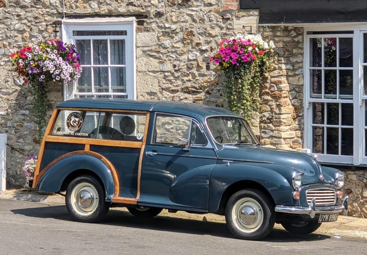 The Bear Bread Bakery: Boutique En-Suite with Bakery Breakfast in Colyton Exterior photo